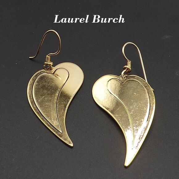 Laurel Burch Large Heart Earrings, Gold Plated, 1980s Vintage Jewelry - Picture 2 of 10